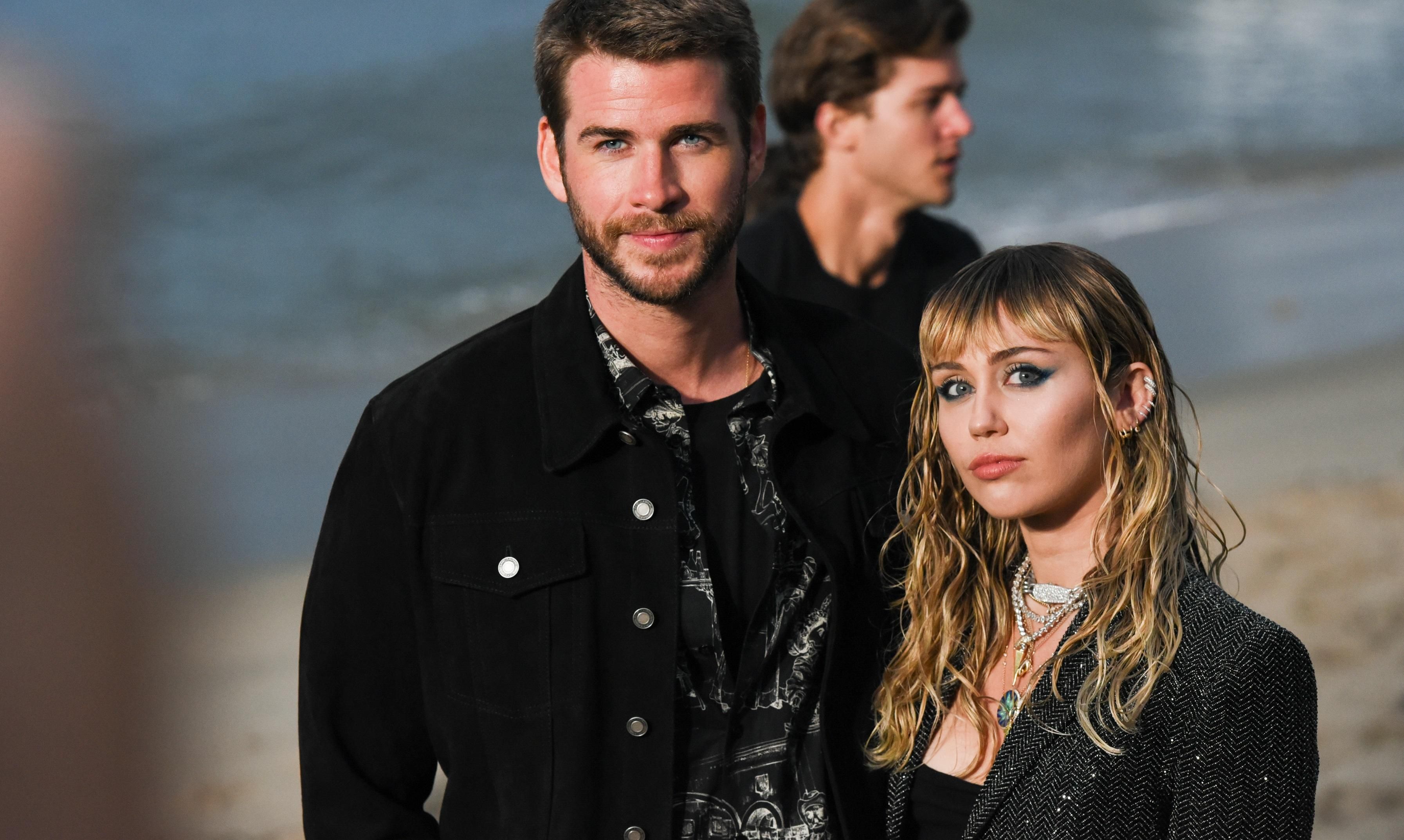 Ліам Хемсворт вперше прокоментував розлучення з Майлі Сайрус Ліам Хемсворт вперше прокоментував розлучення з Майлі Сайрус