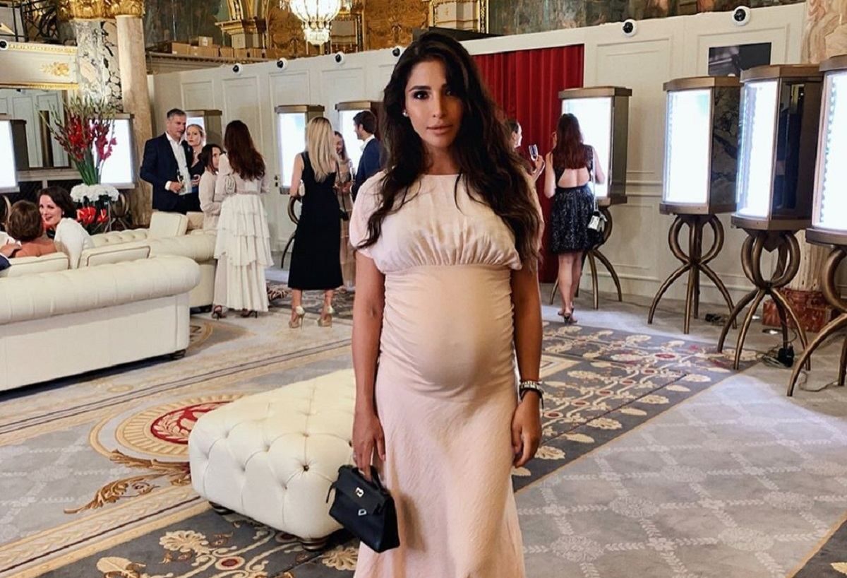 Санта Дімопулос знялася у звабливій фотосесії на 37-му тижні вагітності Санта Дімопулос знялася у звабливій фотосесії на 37-му тижні вагітності