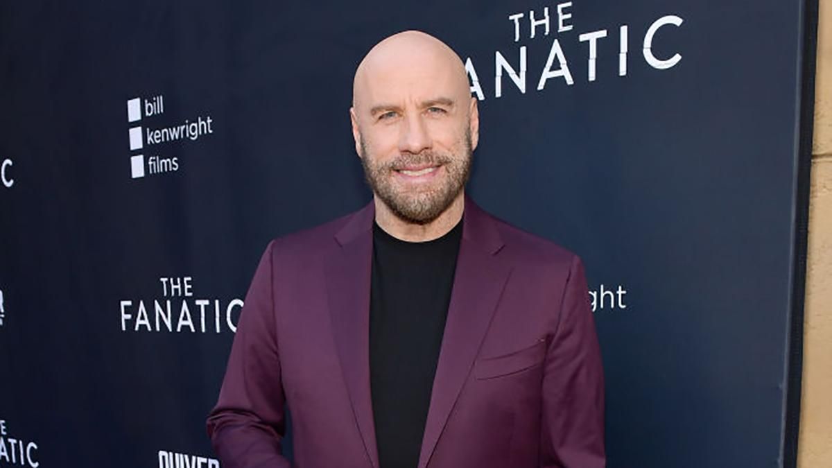 65-летний Джон Траволта пришел на кинопремьеру в Лос-Анджелесе: фото 65-летний Джон Траволта пришел на кинопремьеру в Лос-Анджелесе: фото