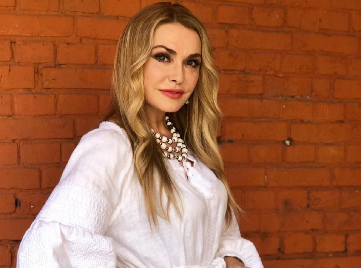 Акторка Ольга Сумська презентує свою колекцію одягу: цікаві подробиці Акторка Ольга Сумська презентує свою колекцію одягу: цікаві подробиці