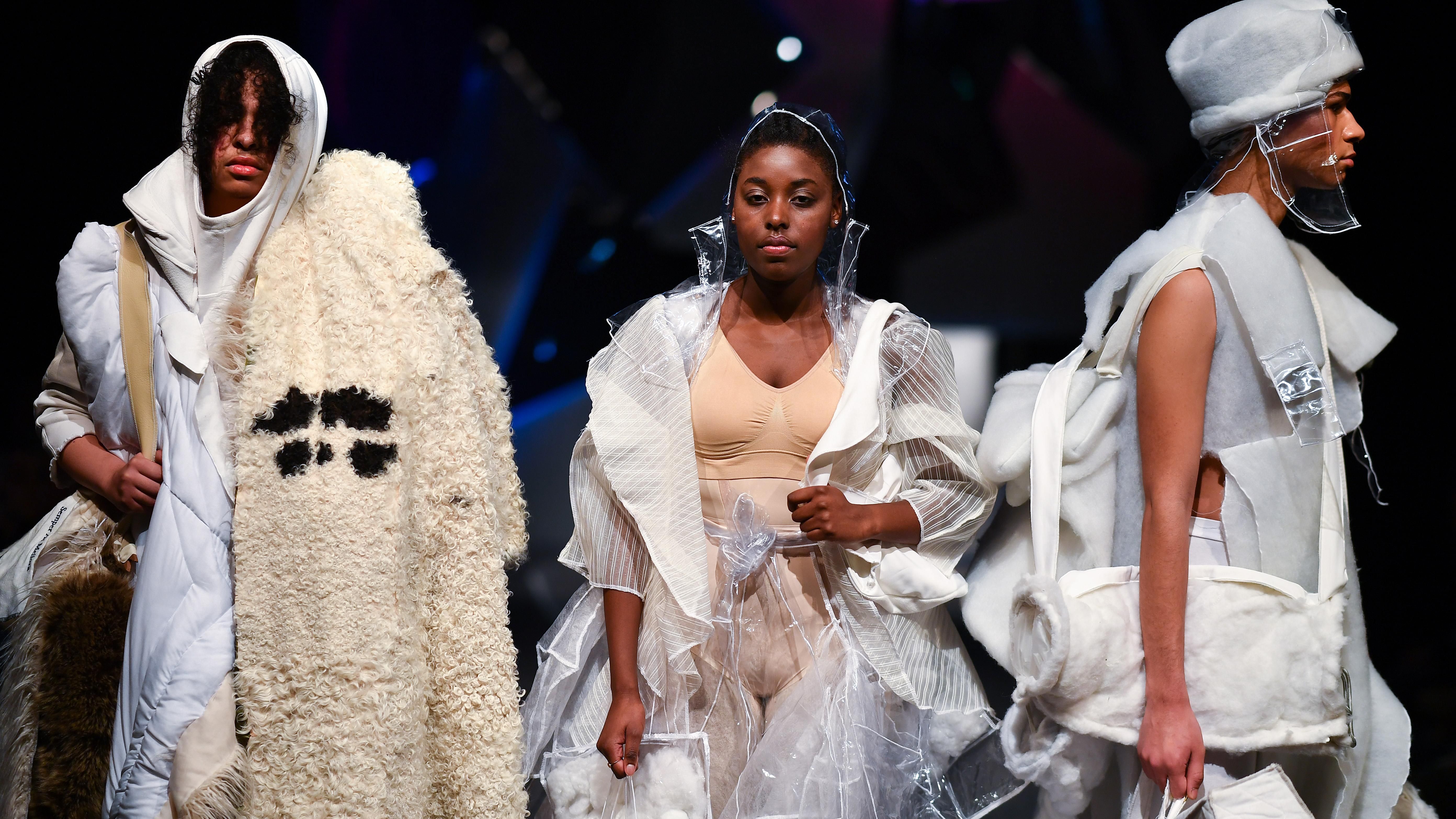 150 fashion-компаний подписали соглашение о соблюдении экологической моды: детали договора 150 fashion-компаний подписали соглашение о соблюдении экологической моды: детали договора