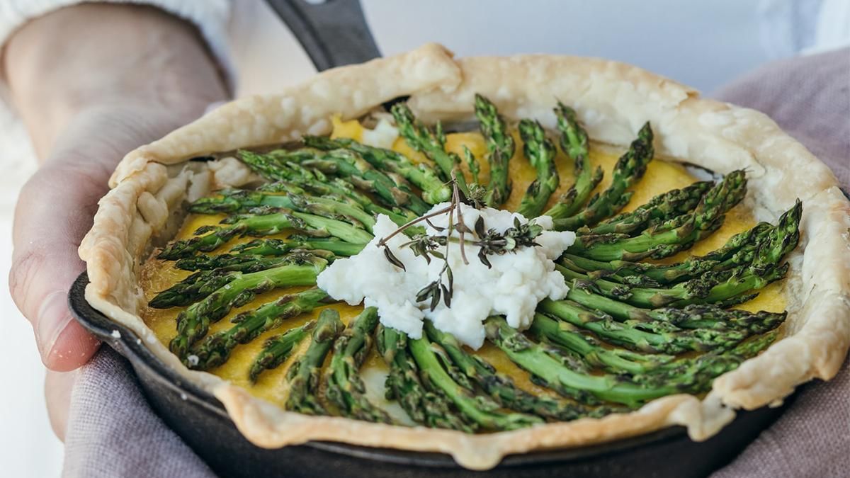 Как приготовить спаржу: на гриле, сковороде и в духовке – рецепты Как приготовить спаржу: на гриле, сковороде и в духовке – рецепты