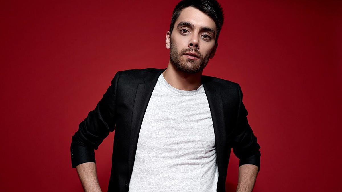 Соліст The Maneken прикрасив обкладинку провокативного роману Соліст The Maneken прикрасив обкладинку провокативного роману