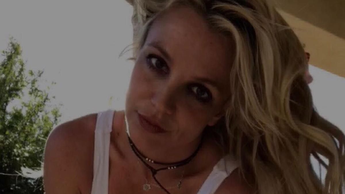 Батько Брітні Спірс відмовився бути її опікуном: деталі конфлікту Батько Брітні Спірс відмовився бути її опікуном: деталі конфлікту