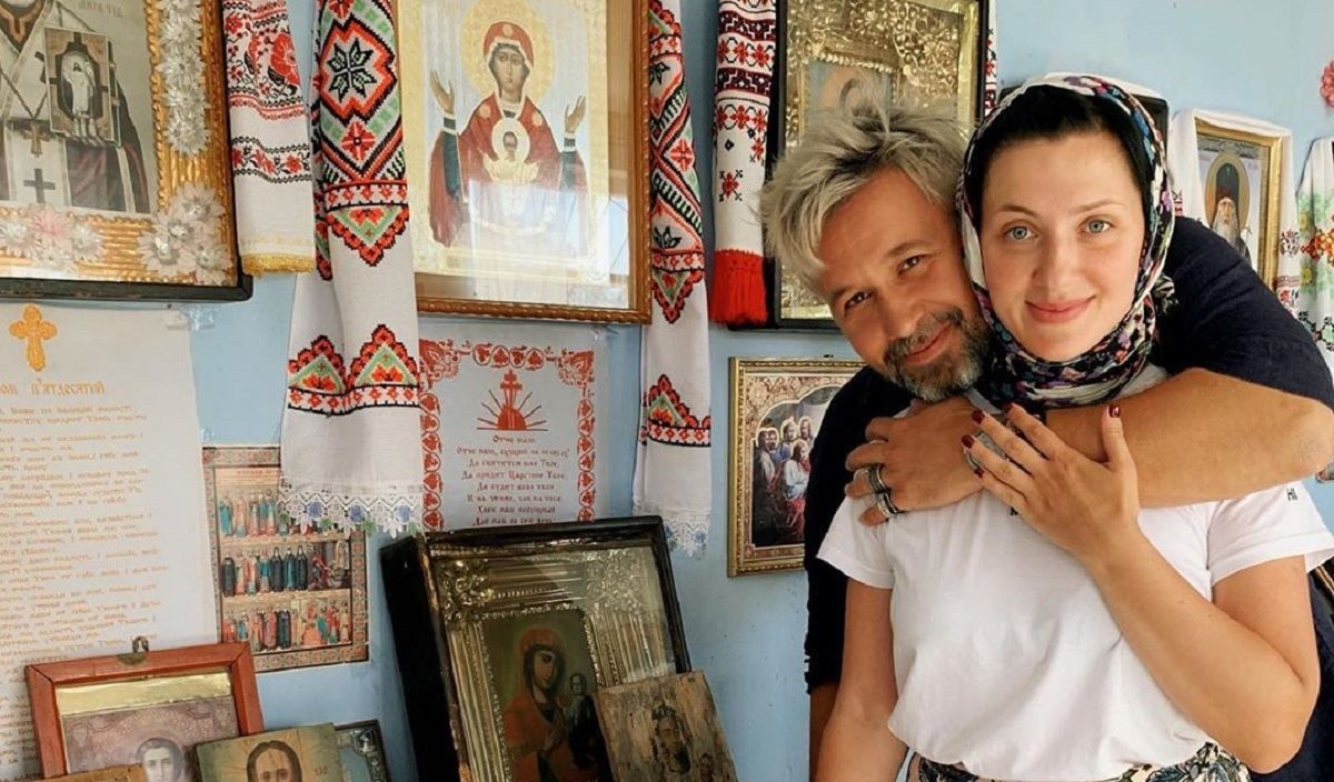 Сергей Бабкин с женой покрестили 2-месячного сына: фото