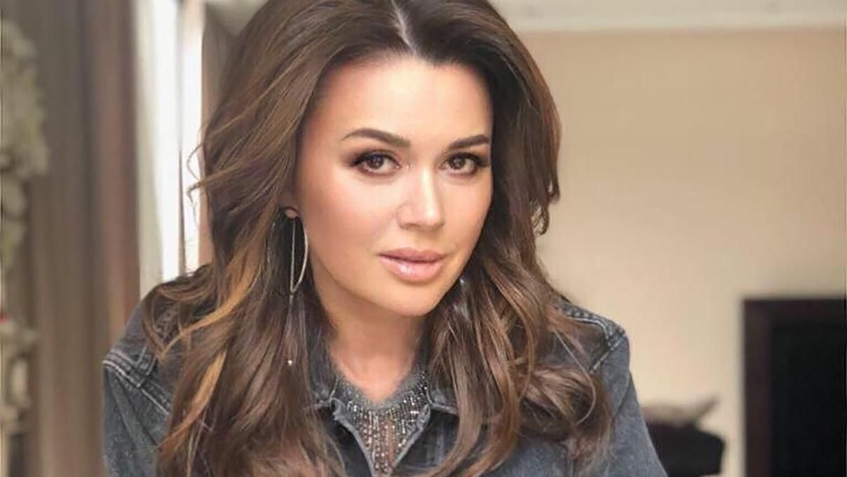 Анастасія Заворотнюк в реанімації – що відомо про хворобу Заворотнюк Анастасія Заворотнюк в реанімації – що відомо про хворобу Заворотнюк