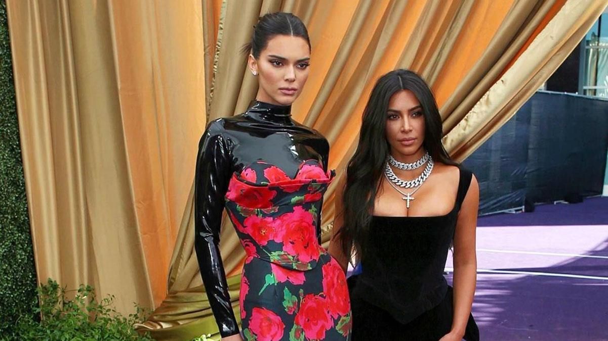 Сестри Кардашян викликали сміх промовою на Еммі-2019: курйозне відео Сестри Кардашян викликали сміх промовою на Еммі-2019: курйозне відео