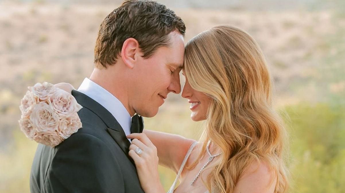 50-летний диджей Тиесто женился на модели: сказочные фото церемонии 50-летний диджей Тиесто женился на модели: сказочные фото церемонии