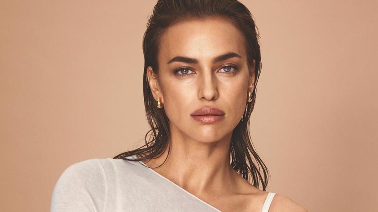 Нежность и сексуальность: Ирина Шейк снялась в новой рекламе для Intimissimi Нежность и сексуальность: Ирина Шейк снялась в новой рекламе для Intimissimi