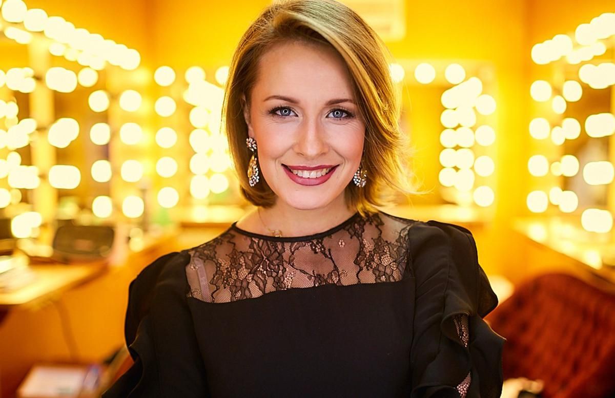 Кравец из "Квартала 95" призналась, проверяет ли Зеленский шутки о себе Кравец из "Квартала 95" призналась, проверяет ли Зеленский шутки о себе