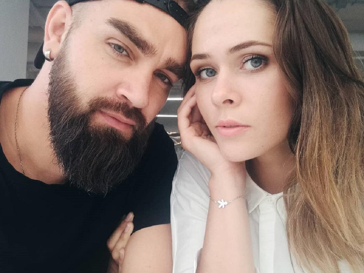 Солистка The Hardkiss Юлия Санина призналась, что Вал Бебко стал ее первым мужчиной