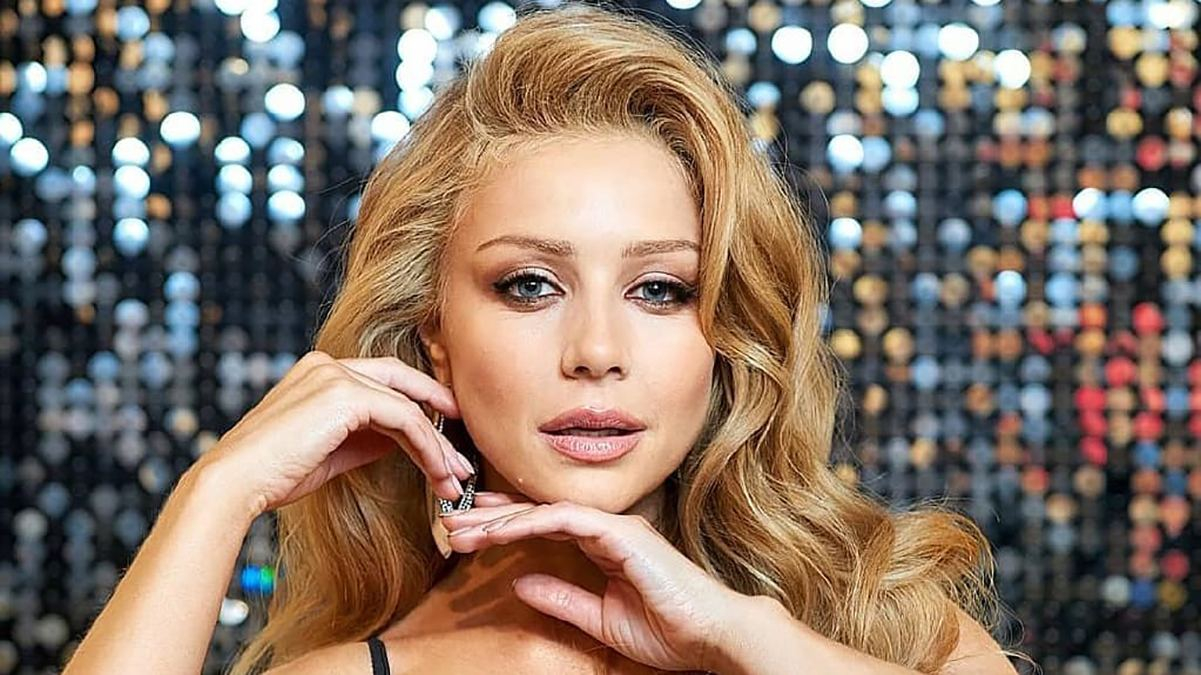 Тина Кароль повторила соблазнительный образ на "Танцах со звездами-2019"