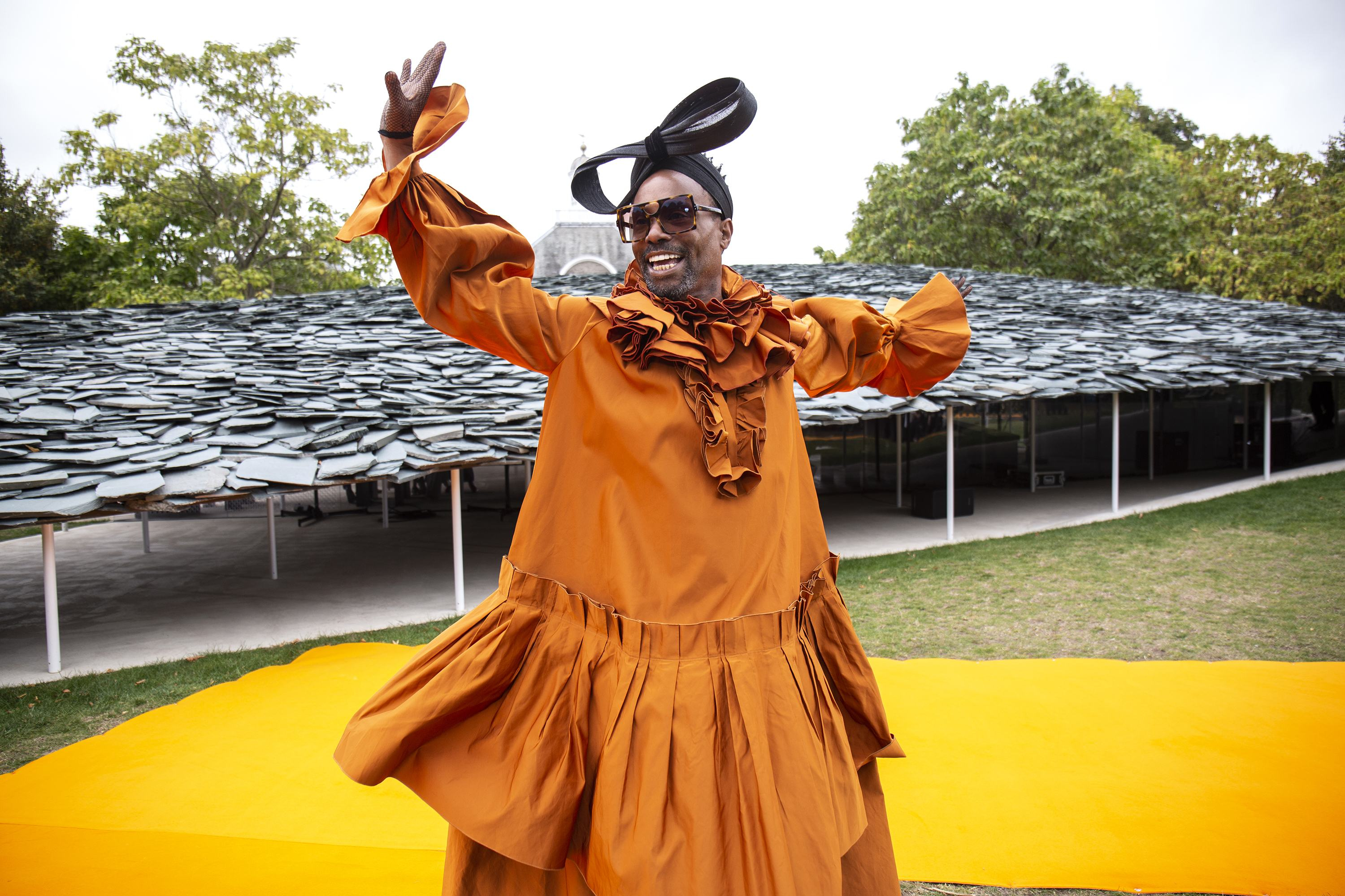 Эпатажный Билли Портер сыграет Фею-крестную в экранизации "Золушки"