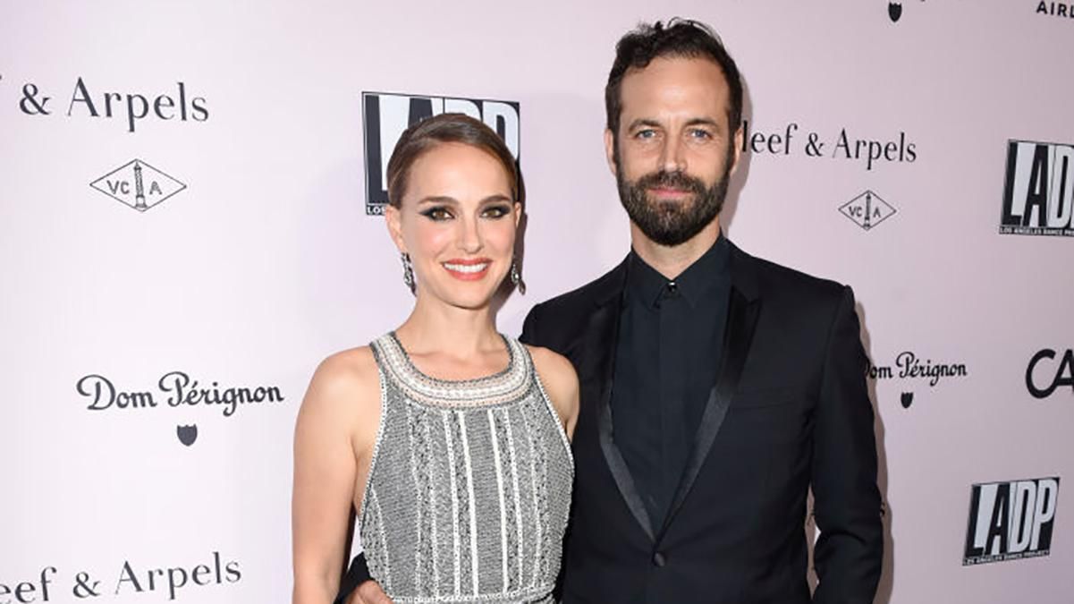 Натали Портман пришла на вечеринку в прозрачном платье: пикантные фото Натали Портман пришла на вечеринку в прозрачном платье: пикантные фото