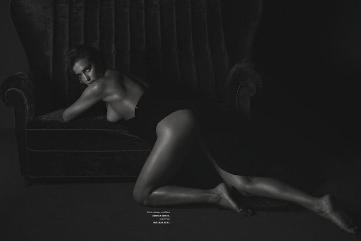 Ірина Шейк показала себе оголеною на честь дня народження фотографа: еротичні фото 18+