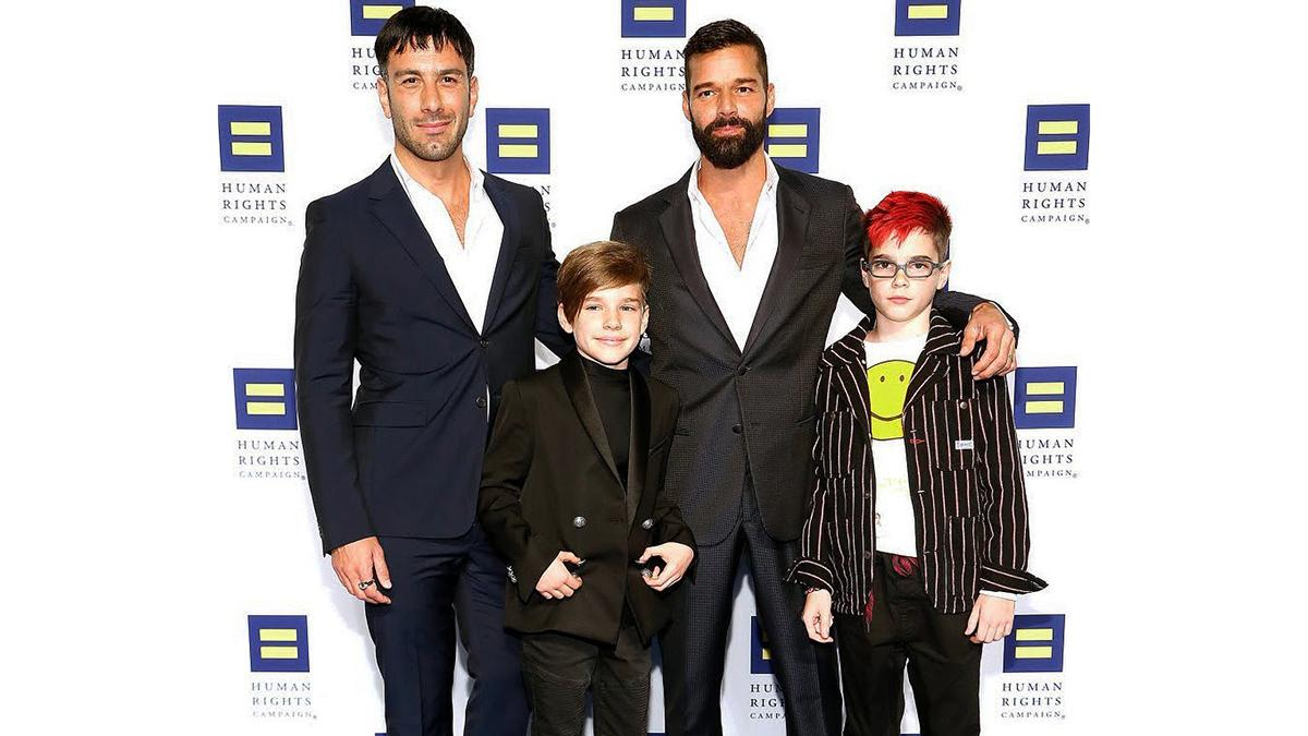 Рики Мартин в четвертый раз стал отцом: первое фото новорожденного малыша