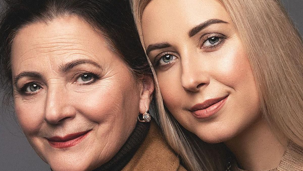 Нина и Тоня Матвиенко снялись в изящной фотосессии для глянца: фото Нина и Тоня Матвиенко снялись в изящной фотосессии для глянца: фото