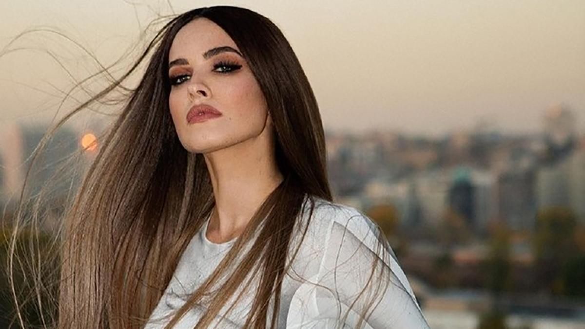 Дарья Астафьева впечатляюще изменила образ: новая фотосессия певицы Дарья Астафьева впечатляюще изменила образ: новая фотосессия певицы