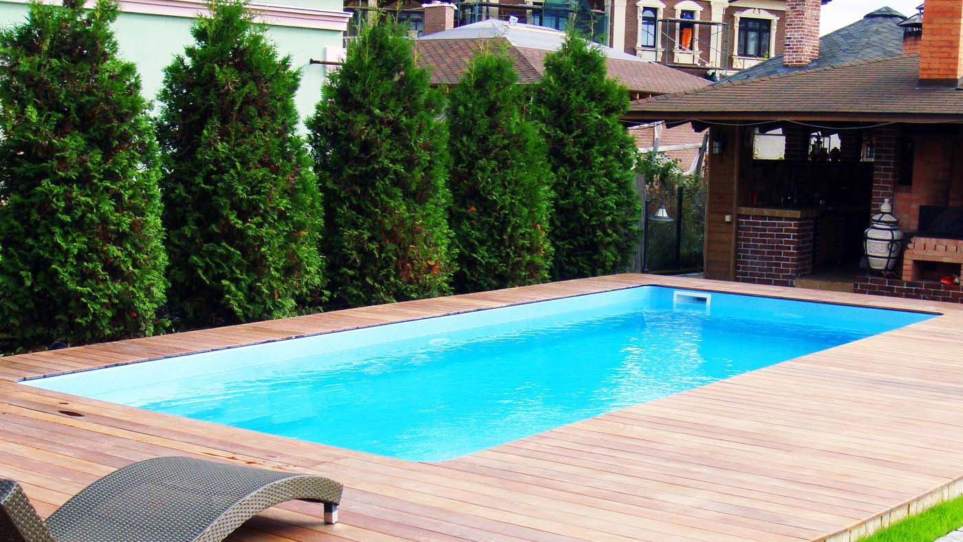 Очищення води в басейні: що варто знати та які існують варіанти Очищення води в басейні: що варто знати та які існують варіанти