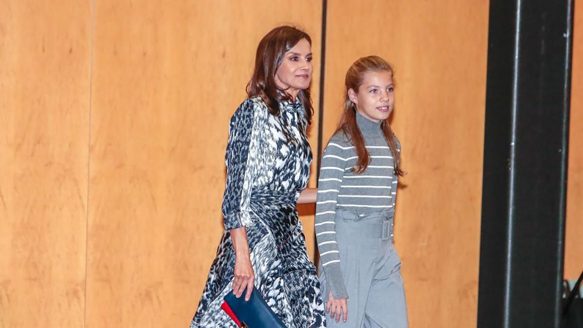 В леопардовом платье: королева Испании ошеломила публичным выходом В леопардовом платье: королева Испании ошеломила публичным выходом