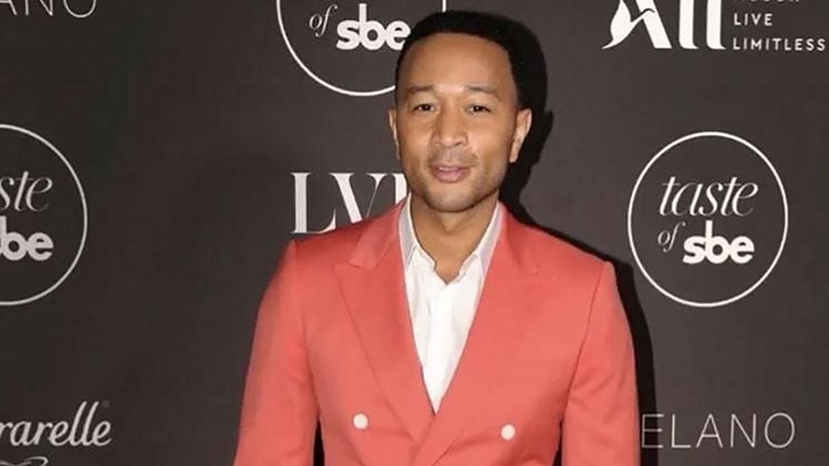 Журнал People назвал самого сексуального мужчину 2019 года: кто получил звание Журнал People назвал самого сексуального мужчину 2019 года: кто получил звание