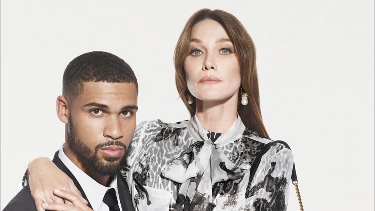 Карла Бруни снялась в рождественской кампании Burberry: видео Карла Бруни снялась в рождественской кампании Burberry: видео