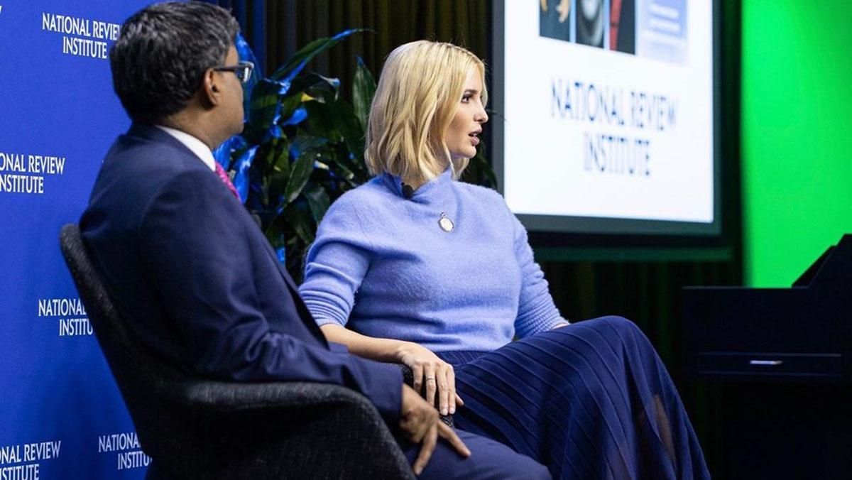 Як стильно виглядати восени: ефектний приклад Іванки Трамп Як стильно виглядати восени: ефектний приклад Іванки Трамп