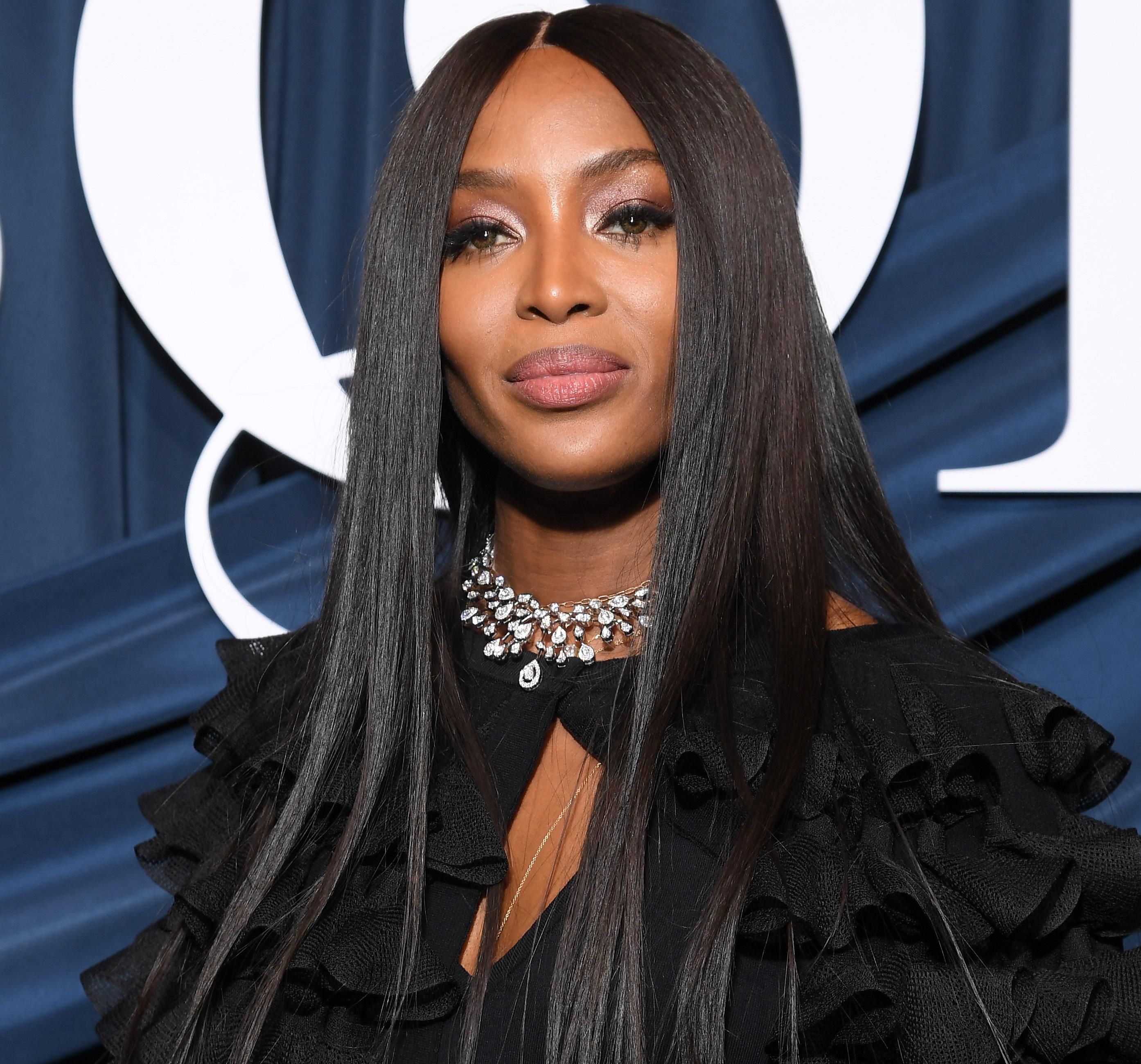 49-річна Наомі Кемпбелл зізналася, що закохалася 49-річна Наомі Кемпбелл зізналася, що закохалася