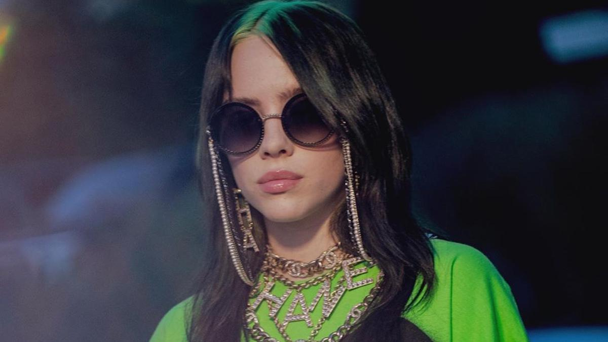 Билли Айлиш запустила собственную линейку детской одежды: видео со съемок