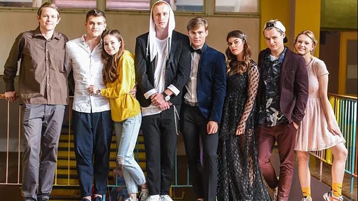 Перші ластівки – актори, скільки серій та дата виходу Перші ластівки – актори, скільки серій та дата виходу