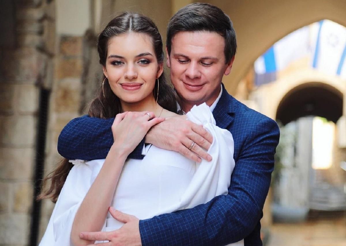 Дмитрий Комаров и Александра Кучеренко показали свою квартиру: фото Дмитрий Комаров и Александра Кучеренко показали свою квартиру: фото