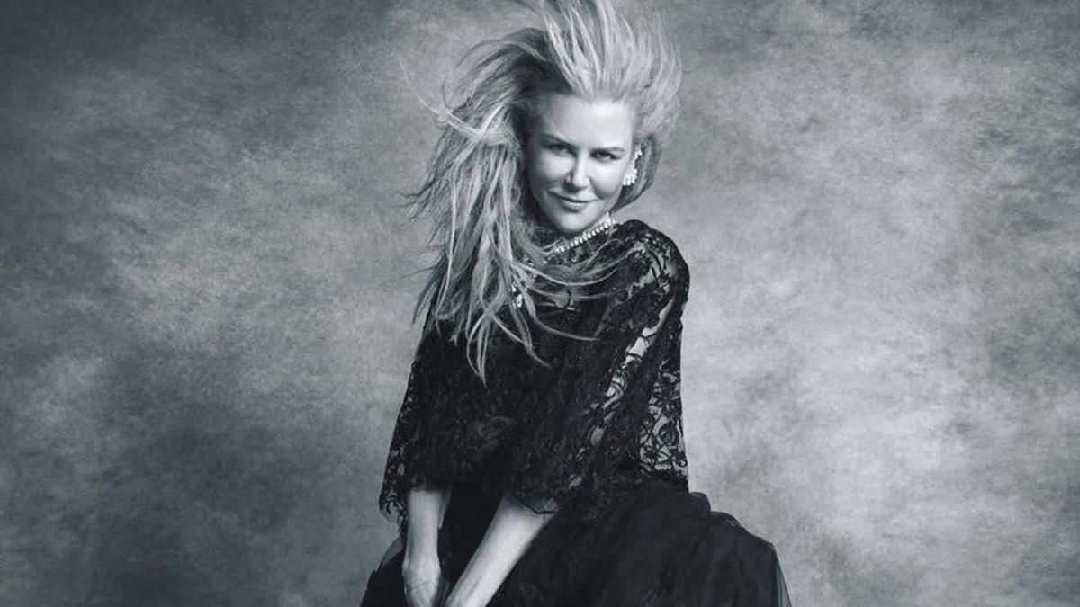 Ніколь Кідман приміряла розкішні сукні для Vogue: фото