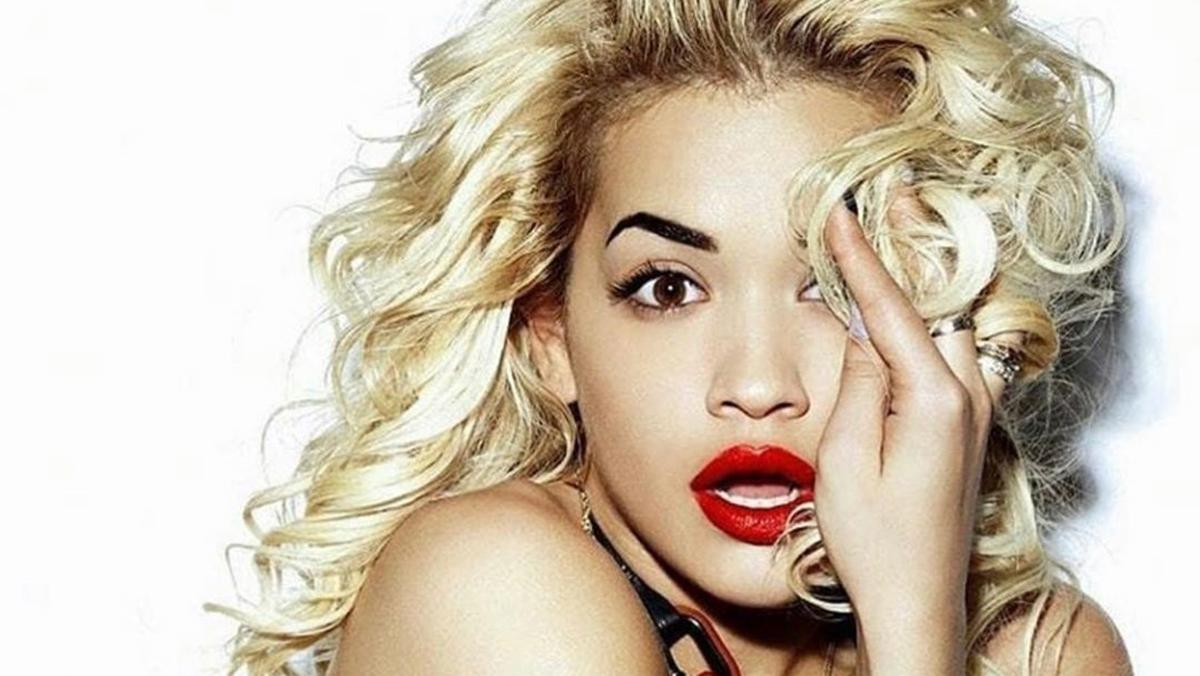 Самые сексуальные фото певицы Риты Оры, которые взбудоражили сеть