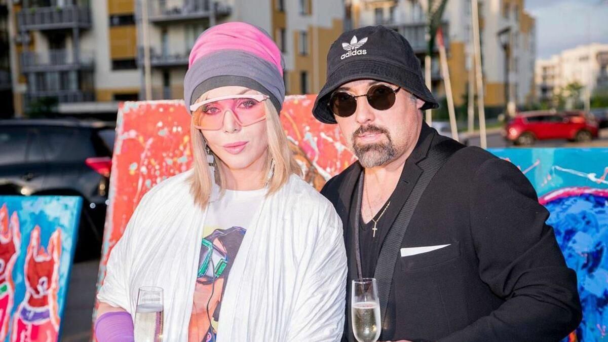 Дмитро Коляденко прокоментував чутки про роман з Іриною Білик Дмитро Коляденко прокоментував чутки про роман з Іриною Білик