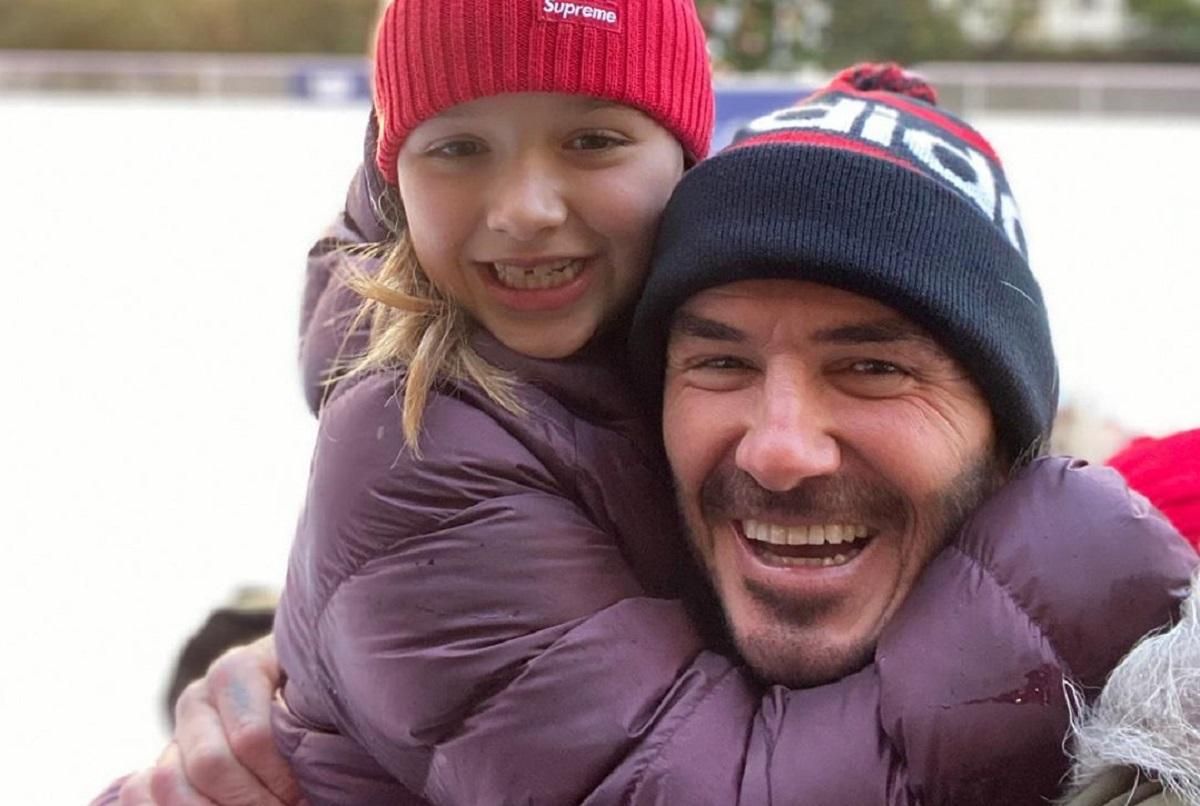 Девід Бекхем зворушив мережу фото з дочкою на різдвяній ковзанці Девід Бекхем зворушив мережу фото з дочкою на різдвяній ковзанці