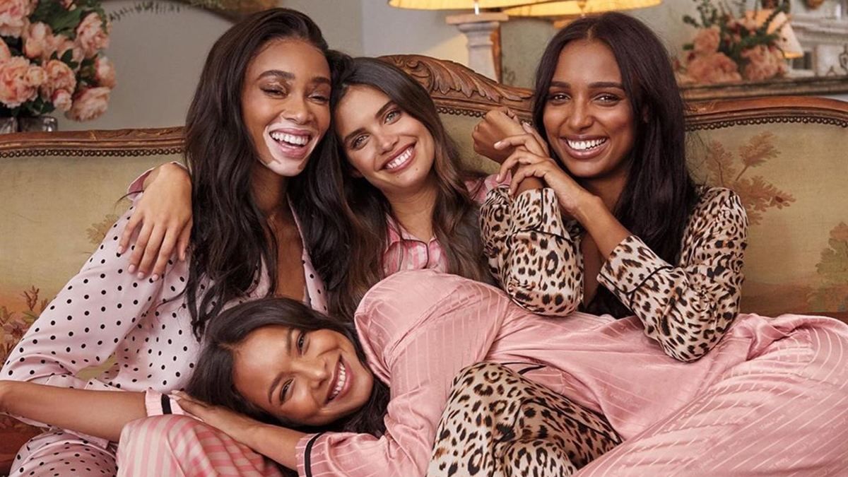 "Ангели" Victoria's Secret показали новинки бренду: сексуальні фото "Ангели" Victoria's Secret показали новинки бренду: сексуальні фото