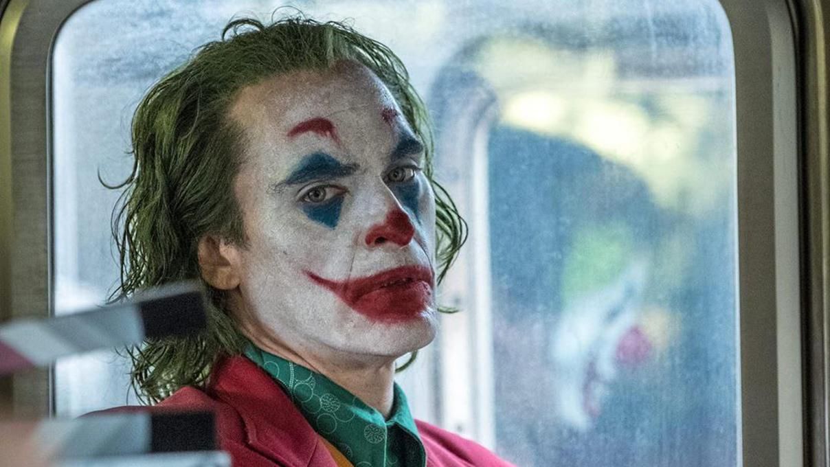 Фильм "Джокер" выпустят в повторный прокат: неожиданные подробности Фильм "Джокер" выпустят в повторный прокат: неожиданные подробности