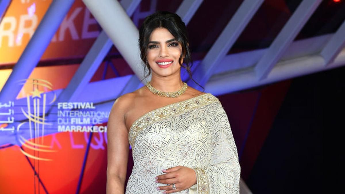 Індійська розкіш: акторка Пріянка Чопра вбрала національне вбрання на кінофестиваль 