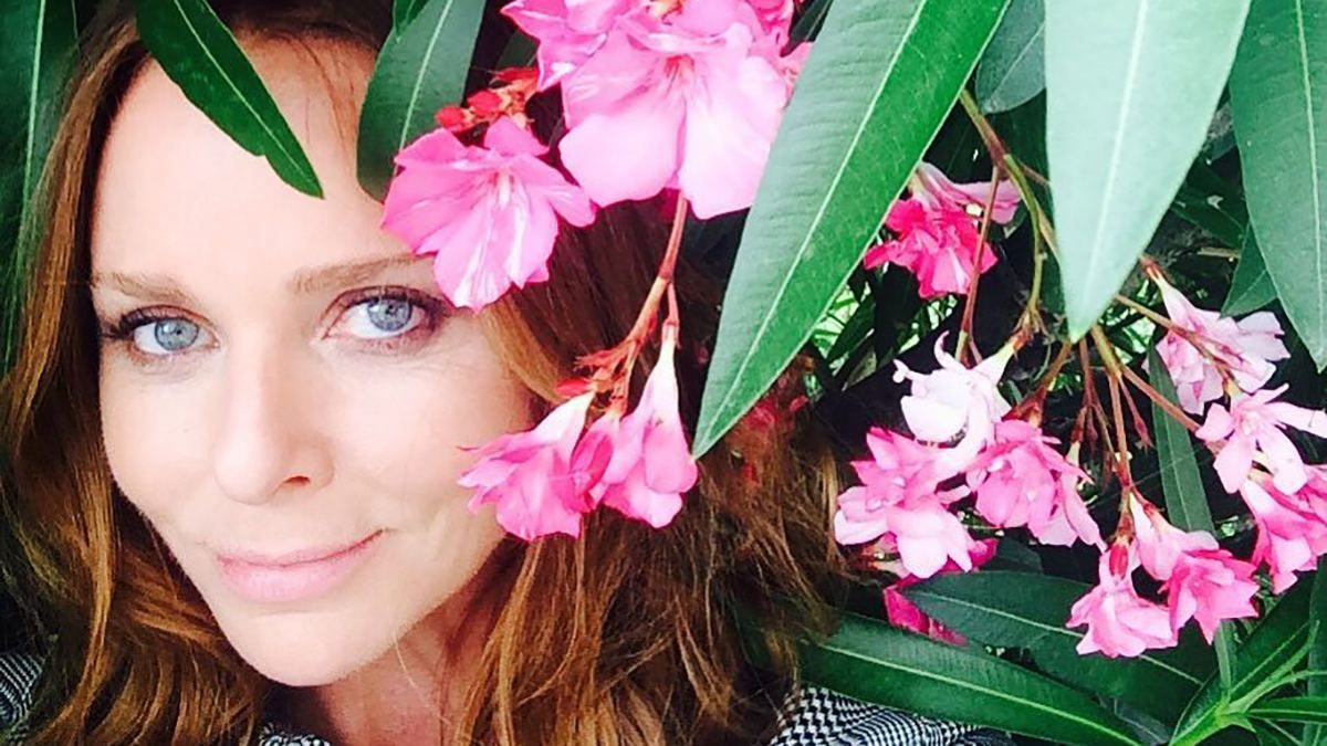 В гармонии с природой: Стелла Маккартни позировала для обложки Vogue с детьми В гармонии с природой: Стелла Маккартни позировала для обложки Vogue с детьми