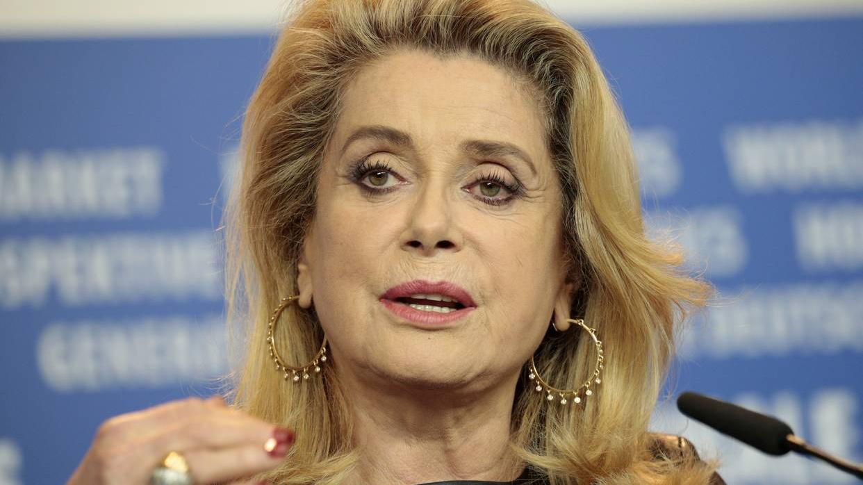 Катрин Денев выписали из больницы после инсульта: детали самочувствия актрисы