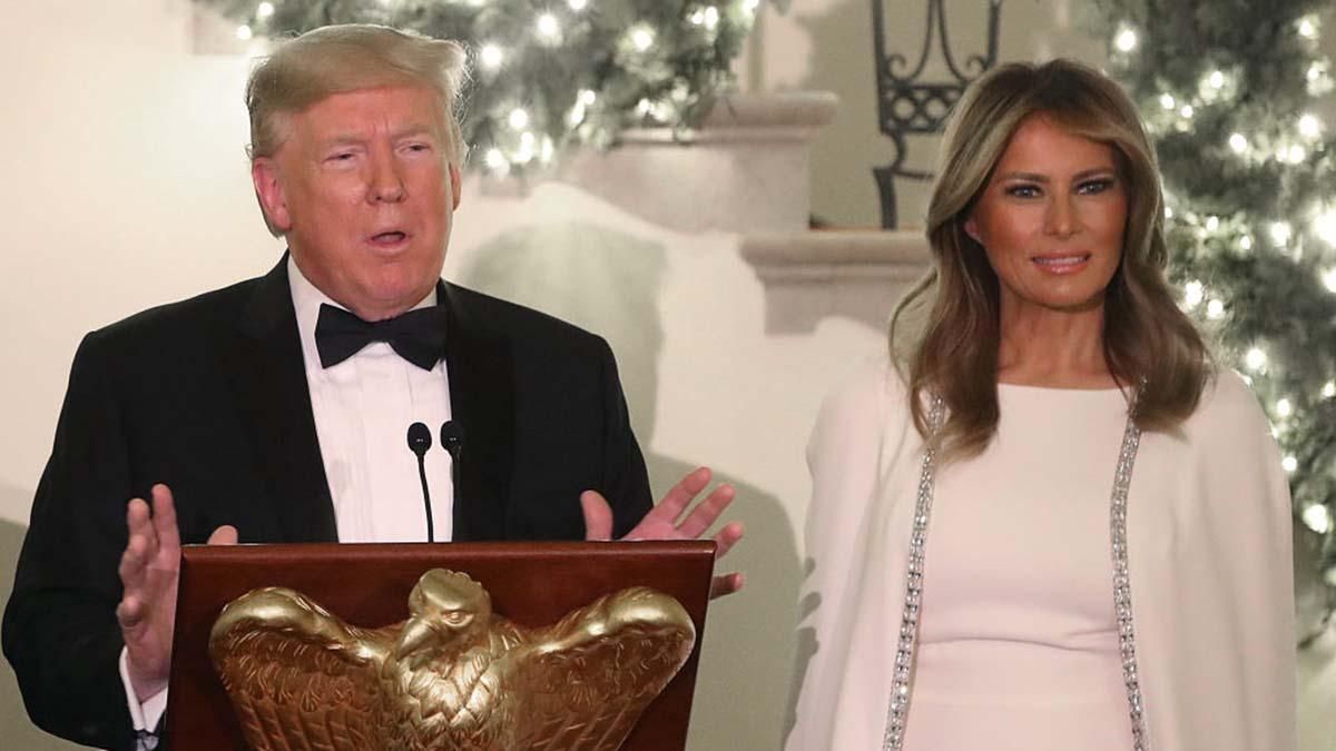 Меланія Трамп влаштувала різдвяний бал у Білому домі: яке вбрання обрала перша леді