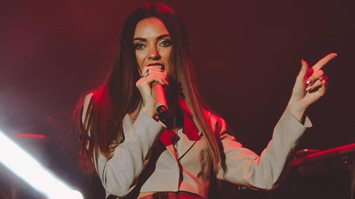 Снова одинока: участница группы "НеАнгелы" рассказала про личное Снова одинока: участница группы "НеАнгелы" рассказала про личное