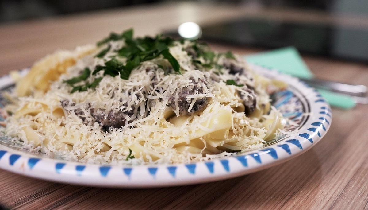 Фетучини – рецепт блюда фетучини в сметанно грибном соусе Фетучини – рецепт блюда фетучини в сметанно грибном соусе