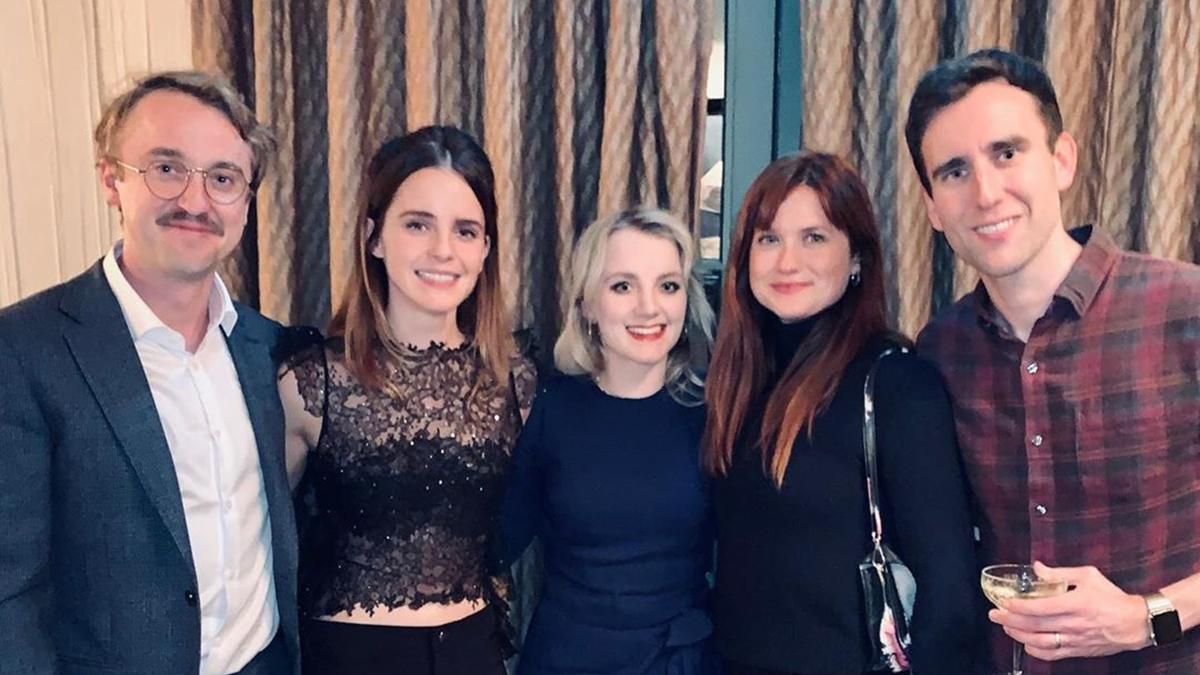 Звезды "Гарри Поттера" устроили рождественскую вечеринку: первые фото Звезды "Гарри Поттера" устроили рождественскую вечеринку: первые фото