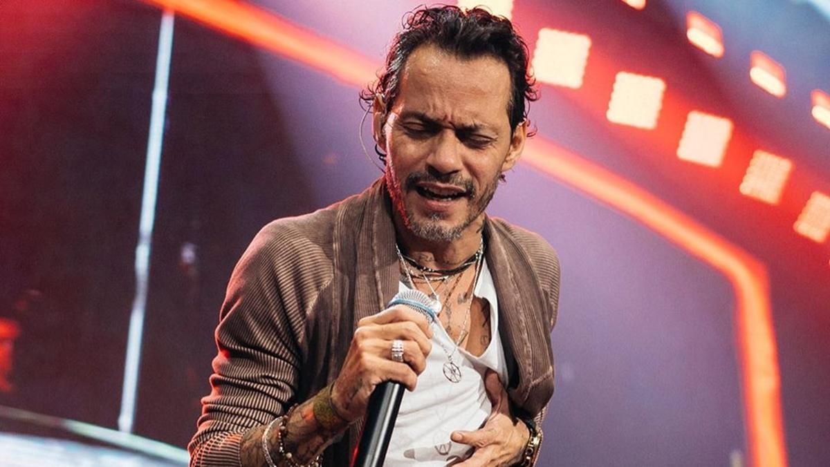 Обеднел на 7 миллионов долларов: сгорела роскошная яхта Марка Энтони Обеднел на 7 миллионов долларов: сгорела роскошная яхта Марка Энтони