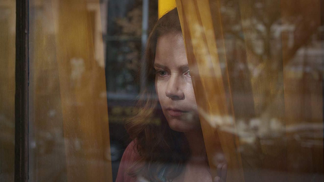 "Жінка у вікні": з'явився перший український трейлер до трилера з Емі Адамс