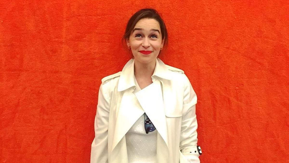 Емілія Кларк розповіла про безтактність своїх прихильників і дала кілька порад Емілія Кларк розповіла про безтактність своїх прихильників і дала кілька порад