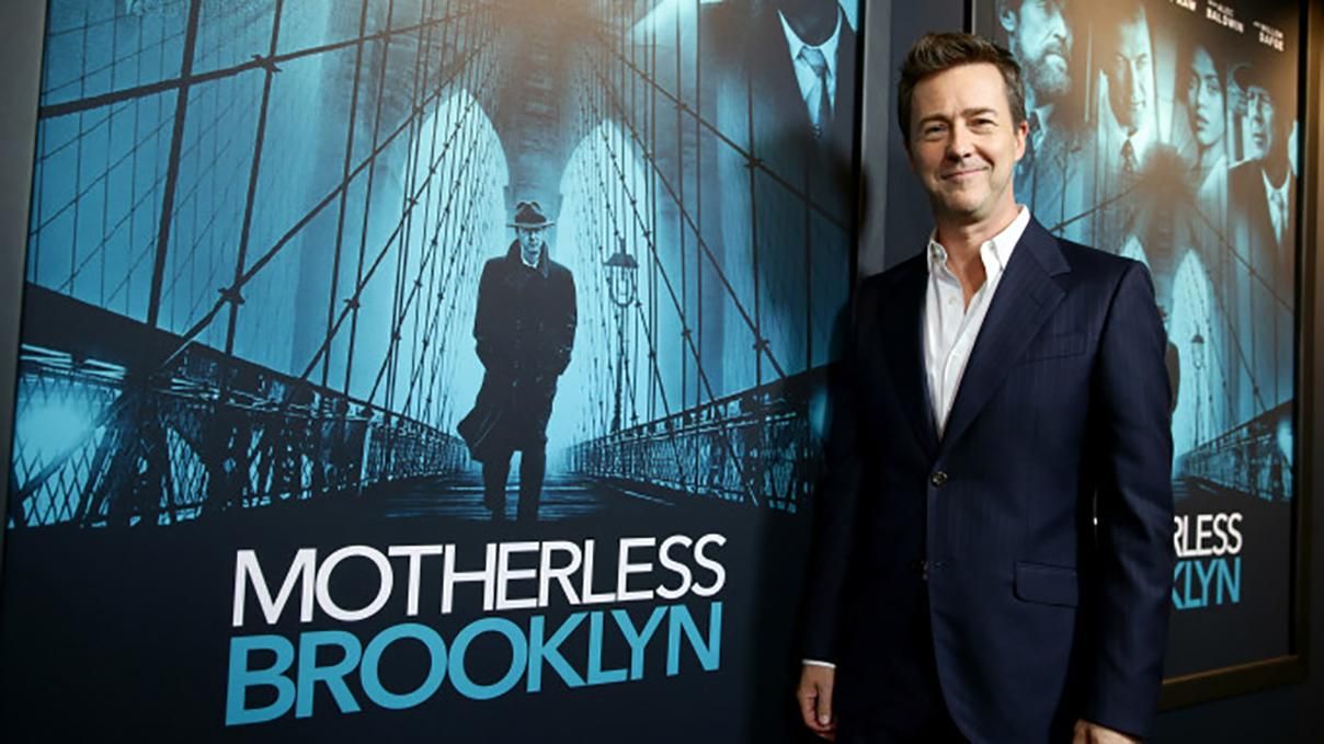 Режисер фільму "Сирота Бруклін" виступить перед судом через пожежу на зйомках: подробиці Режисер фільму "Сирота Бруклін" виступить перед судом через пожежу на зйомках: подробиці