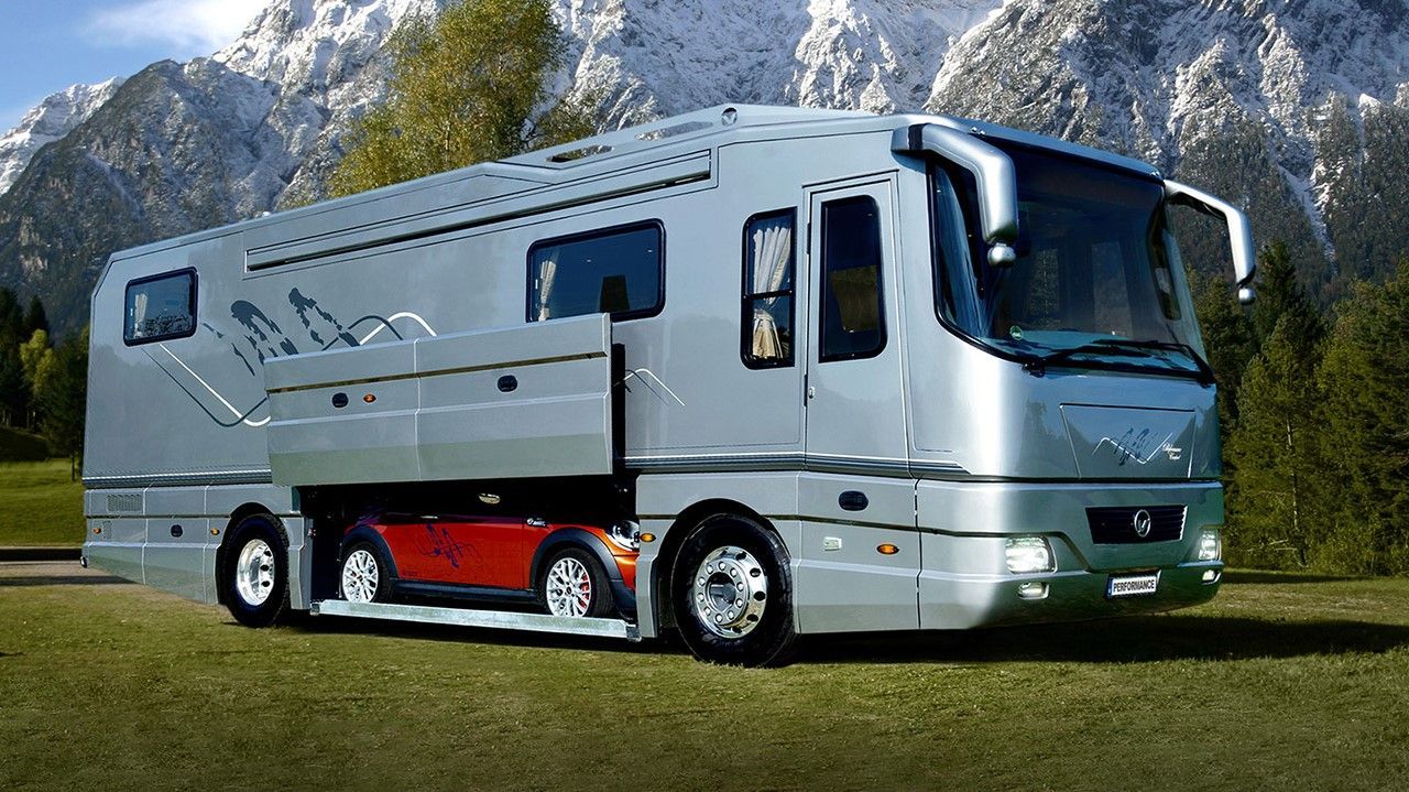 Топ-3 найдорожчих будинків на колесах: фото Топ-3 найдорожчих будинків на колесах: фото