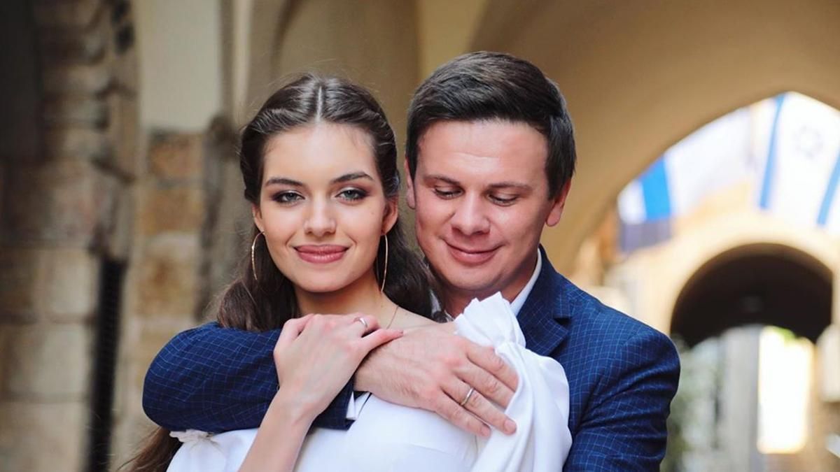 Экзотический праздник: в какой стране Дмитрий Комаров и Александра Кучеренко встретили Новый год Экзотический праздник: в какой стране Дмитрий Комаров и Александра Кучеренко встретили Новый год